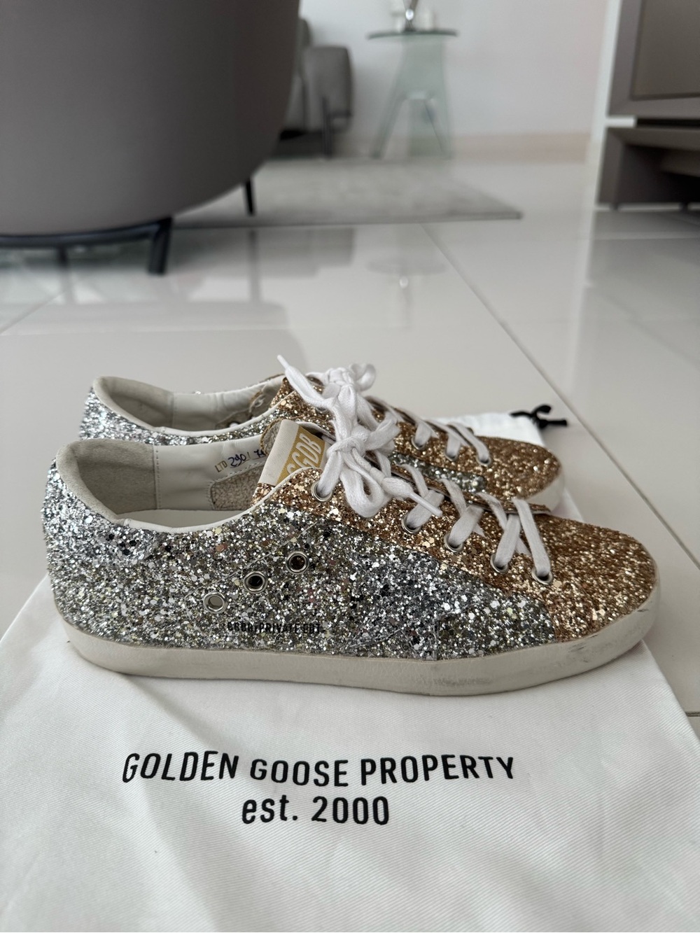 Golden Goose Superstar Bicolor Glitter Sneakers - Picture 2 of 9